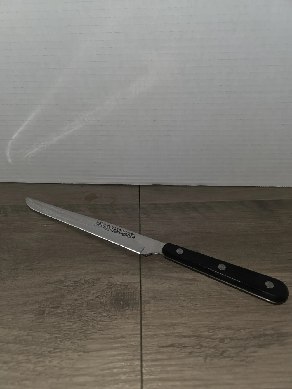 J.A. Henckels International Eversharp series 8